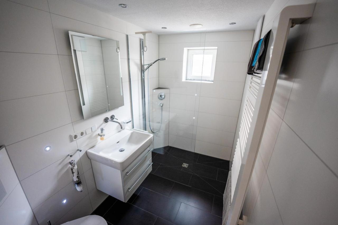 Laendliche 2-Zimmer Wohnung Bad Ditzenbach Buitenkant foto