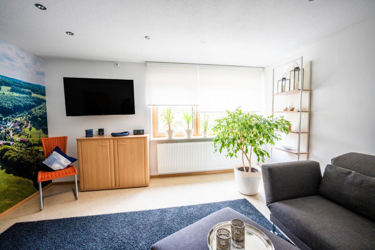 Laendliche 2-Zimmer Wohnung Bad Ditzenbach Buitenkant foto