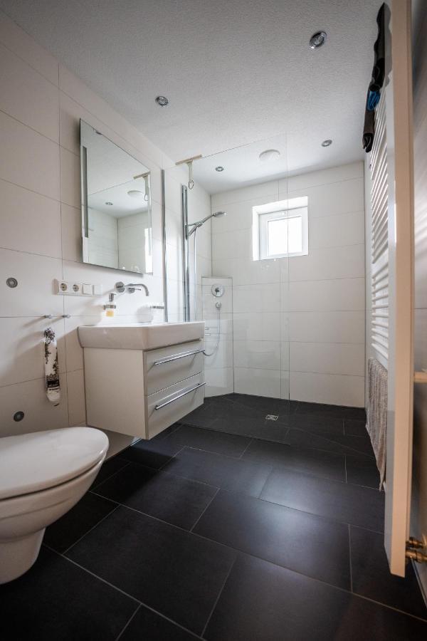 Laendliche 2-Zimmer Wohnung Bad Ditzenbach Buitenkant foto